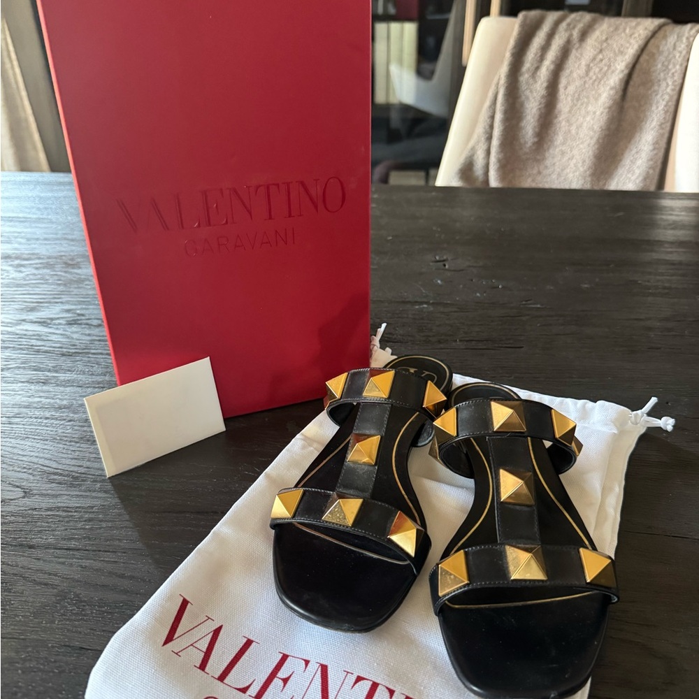 Valentino 5mm Roman Stud Sandal